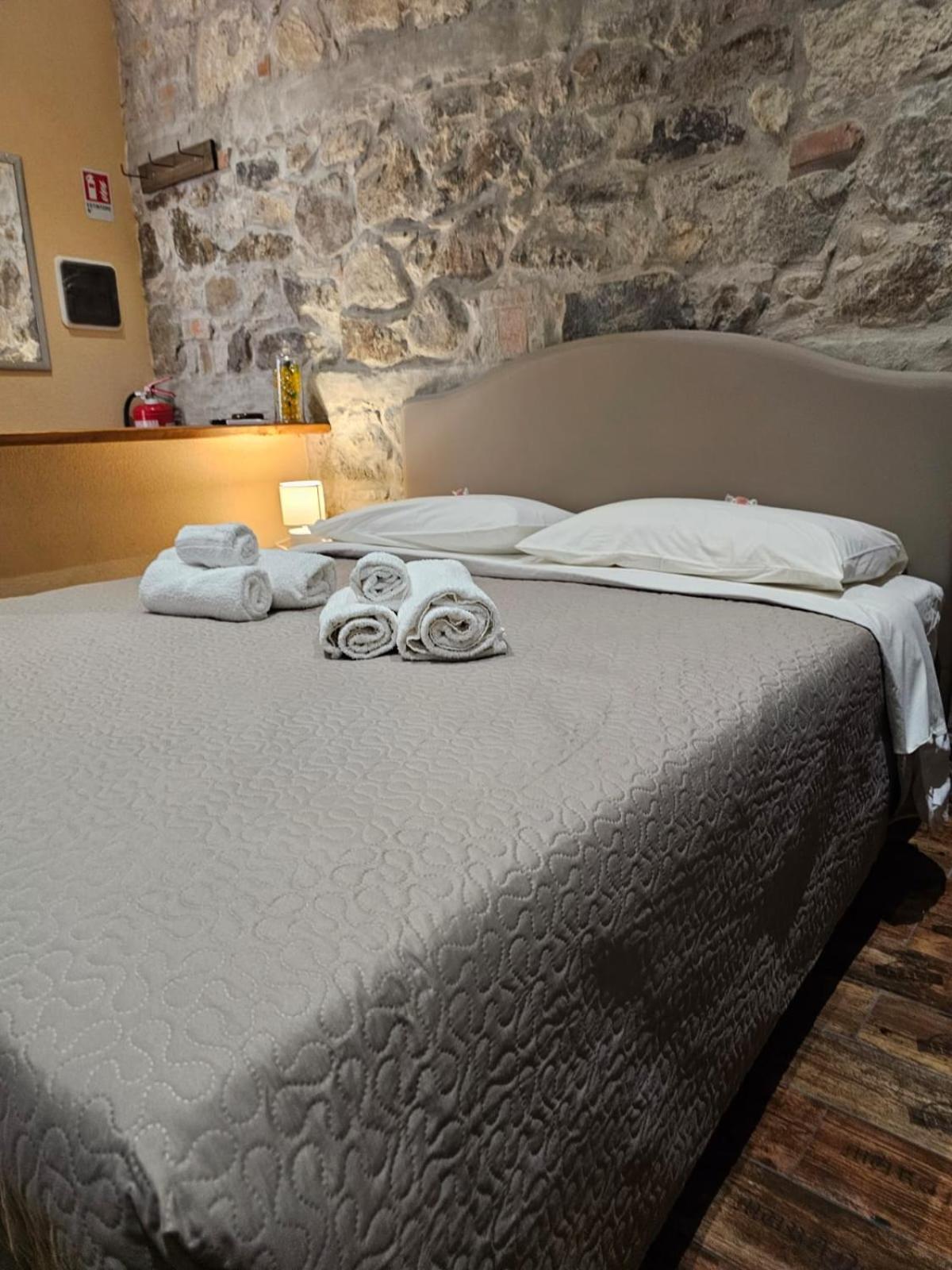 Prestige Casa Vacanze Catanzaro Bagian luar foto