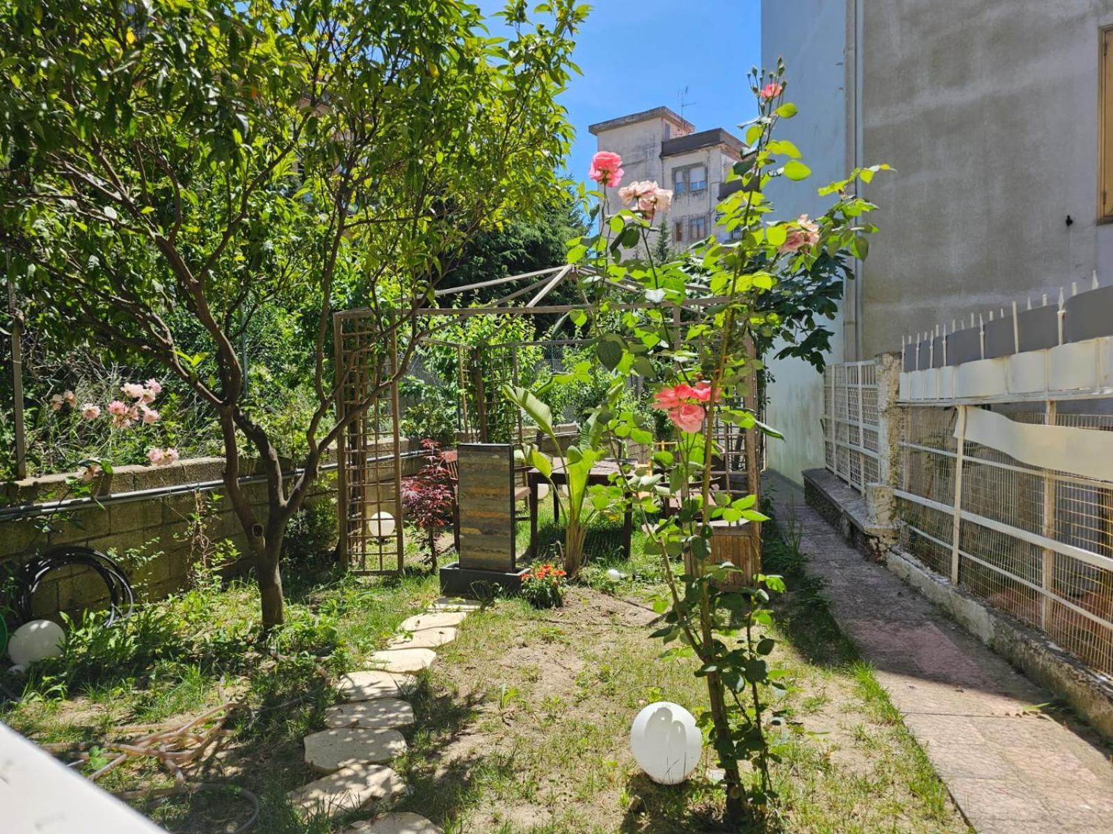 Prestige Casa Vacanze Catanzaro Bagian luar foto